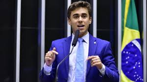 Nikolas Ferreira faz indireta sobre roupas de grife de filho de ministro do STJ